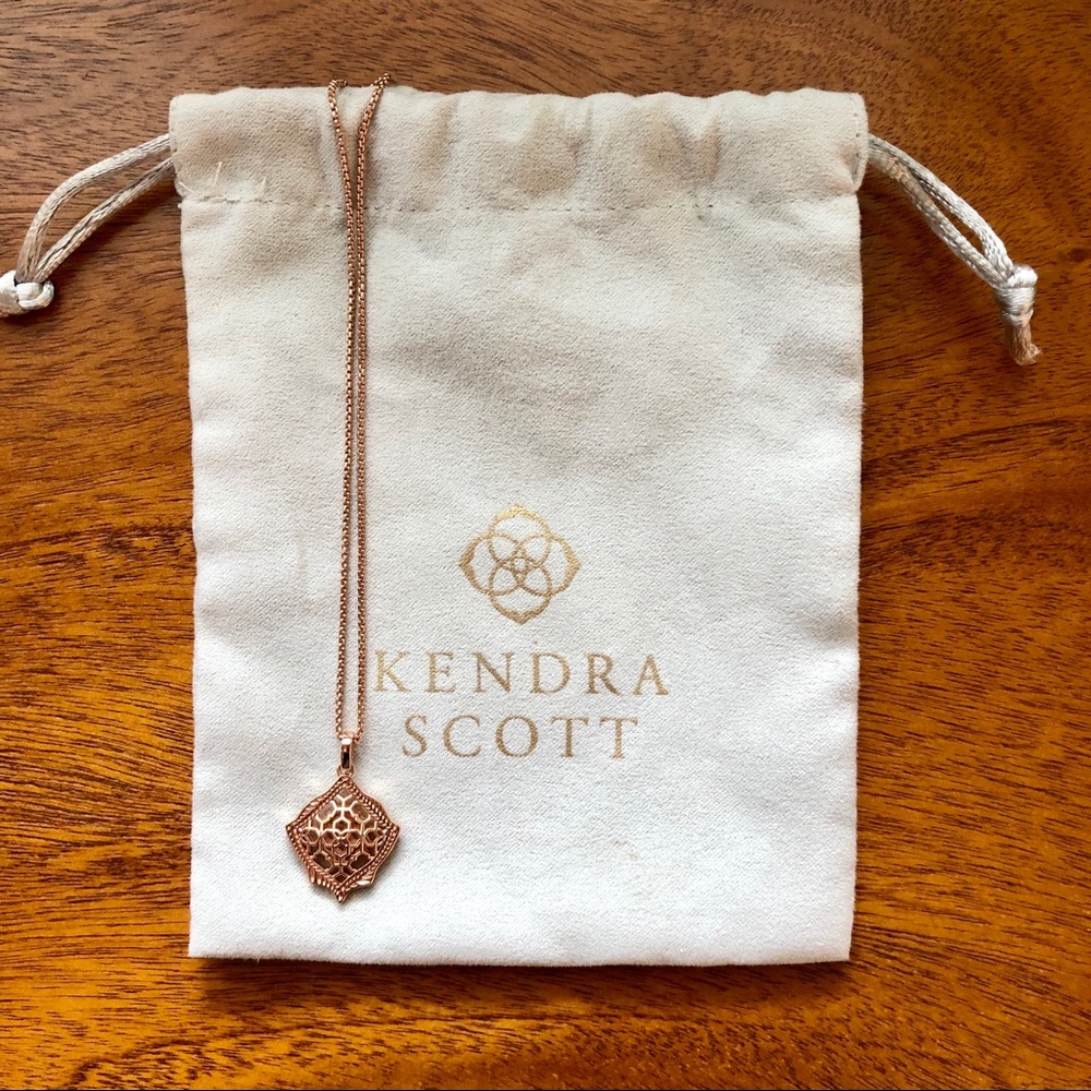 Kendra Scott Kacey Adjustable Pendant Necklace